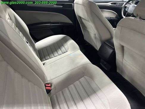 Used 2018 Ford Fusion S image 10