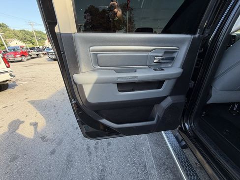 Used 2017 RAM 2500 Big Horn AWD/4WD image 39