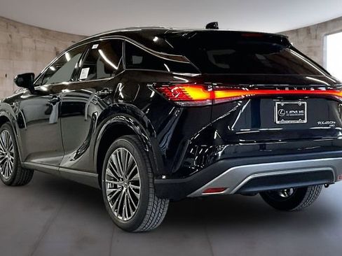 New 2026 Lexus RX 450h AWD image 3