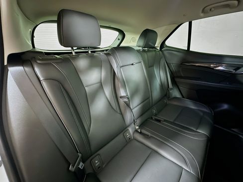 Used 2023 Buick Envision Essence AWD/4WD image 25