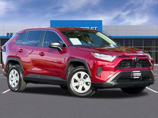 Used 2024 Toyota RAV4 LE AWD/4WD video 2