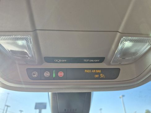 Used 2023 GMC Acadia SLE w/ Driver Convenience Package image 30