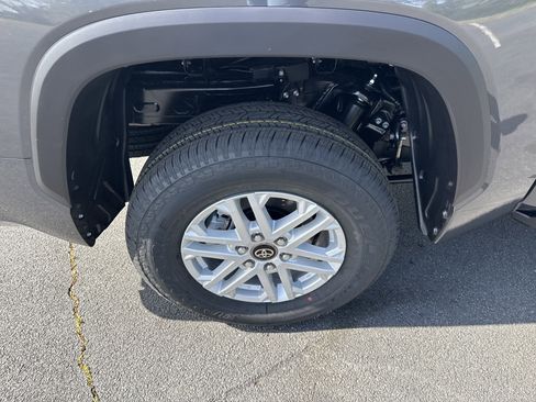 New 2026 Toyota Tundra SR5 AWD/4WD image 11