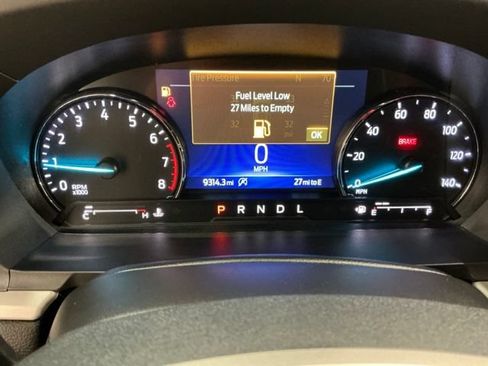 Used 2023 Ford Explorer XLT RWD image 28
