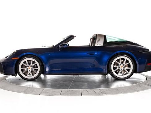 Used 2025 Porsche 911 Targa 4 GTS AWD/4WD image 2