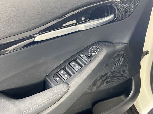 Used 2021 Kia Seltos S image 17