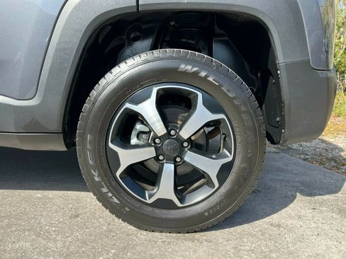 Used 2022 Jeep Renegade Trailhawk w/ Sun/Sound Group image 10