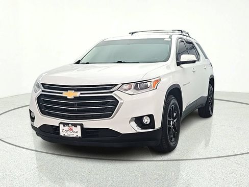Used 2019 Chevrolet Traverse LT w/ LPO, Floor Liner Package AWD/4WD image 2