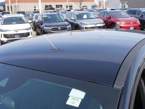 Used 2025 Ford Escape Active AWD/4WD image 11