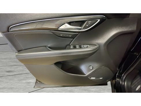 Used 2023 Buick Envision Essence w/ Technology Package I AWD/4WD image 10