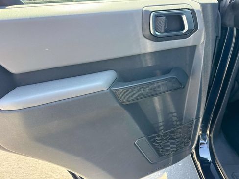 Used 2021 Ford Bronco 4-Door AWD/4WD image 8