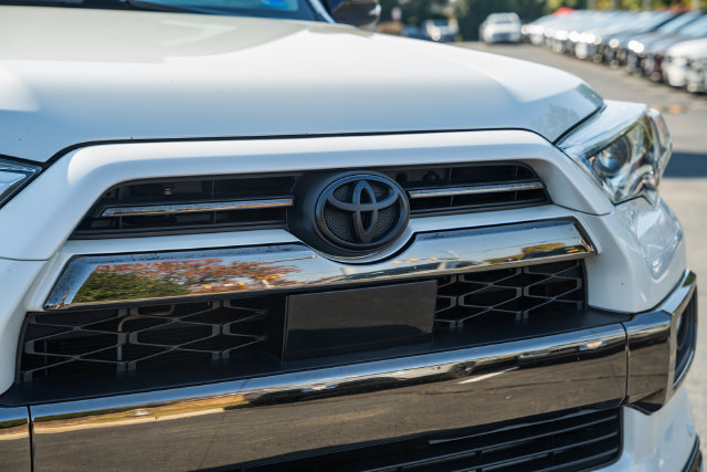 Used 2020 Toyota 4Runner Nightshade AWD/4WD image 10