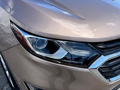 Used 2018 Chevrolet Equinox LS image 27