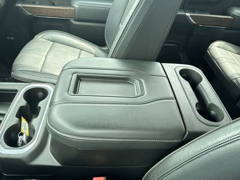 Used 2021 Chevrolet Silverado 1500 High Country image 27