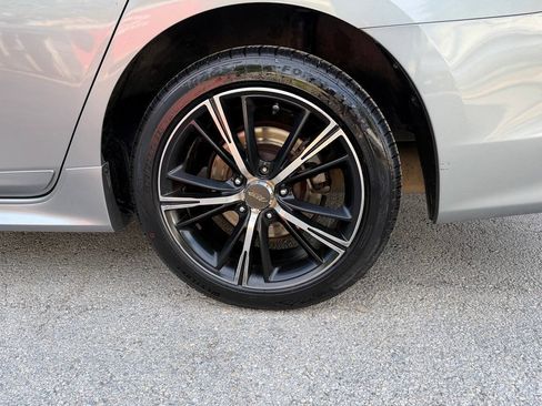 Used 2014 Nissan Sentra SR w/ SR Driver Package FWD image 32