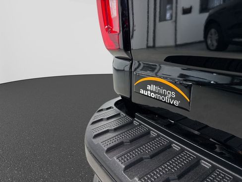 Used 2021 GMC Sierra 2500 Denali w/ Denali Black Diamond Edition image 45