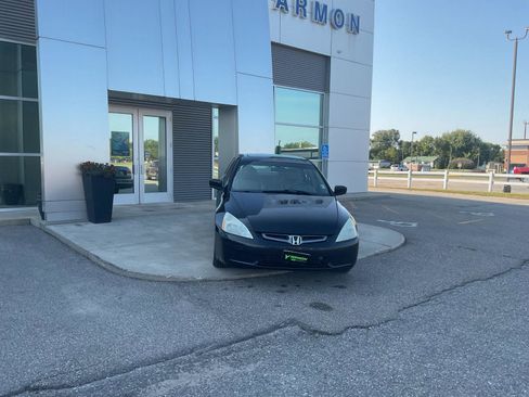 Used 2004 Honda Accord EX image 8