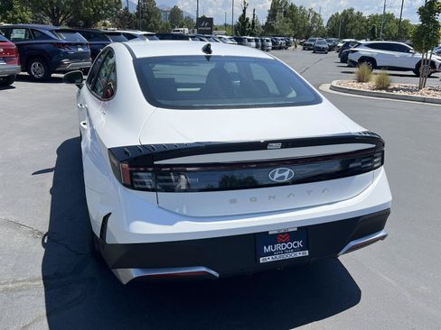 Certified 2026 Hyundai Sonata SE FWD image 10