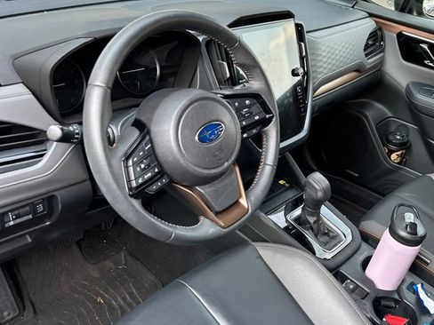 Used 2025 Subaru Forester Sport w/ Popular Package #1 AWD/4WD image 5