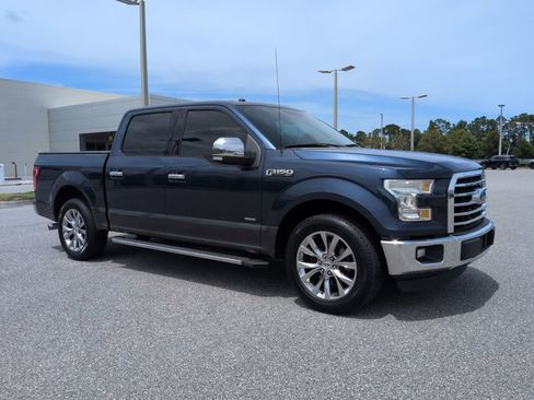 Used 2016 Ford F150 XLT w/ Equipment Group 302A Luxury RWD image 3