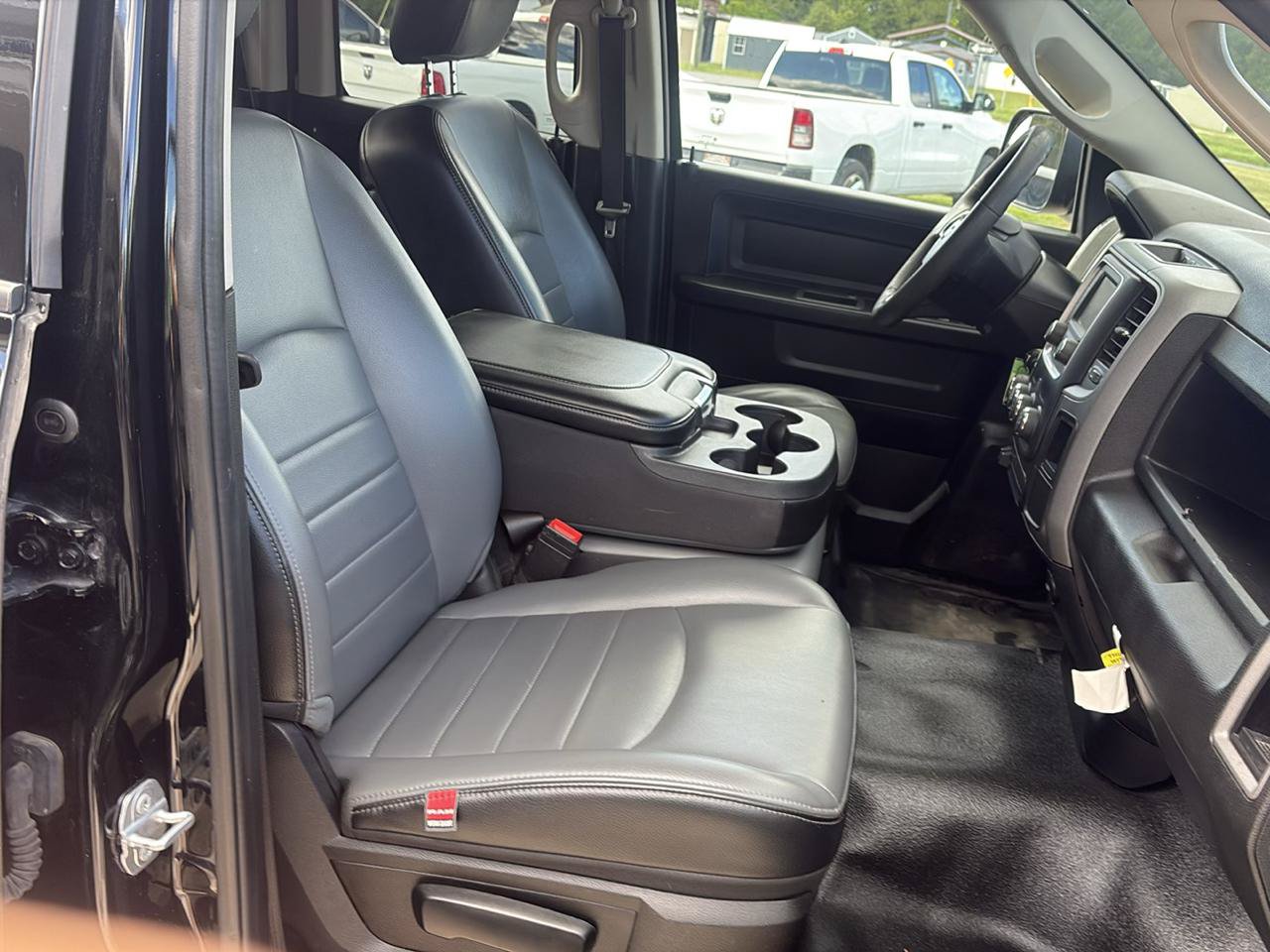 Used 2022 RAM 1500 Tradesman w/ Trailer Tow Group AWD/4WD image 18