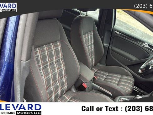 Used 2013 Volkswagen Golf 4-Door FWD image 36