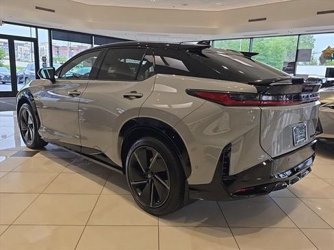 New 2026 Lexus RZ 450e AWD image 6