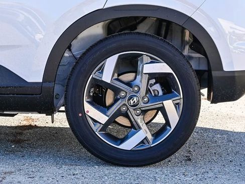 New 2026 Hyundai Venue SEL image 11