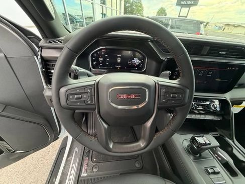 New 2026 GMC Sierra 1500 AT4 w/ AT4 Premium Package AWD/4WD image 10