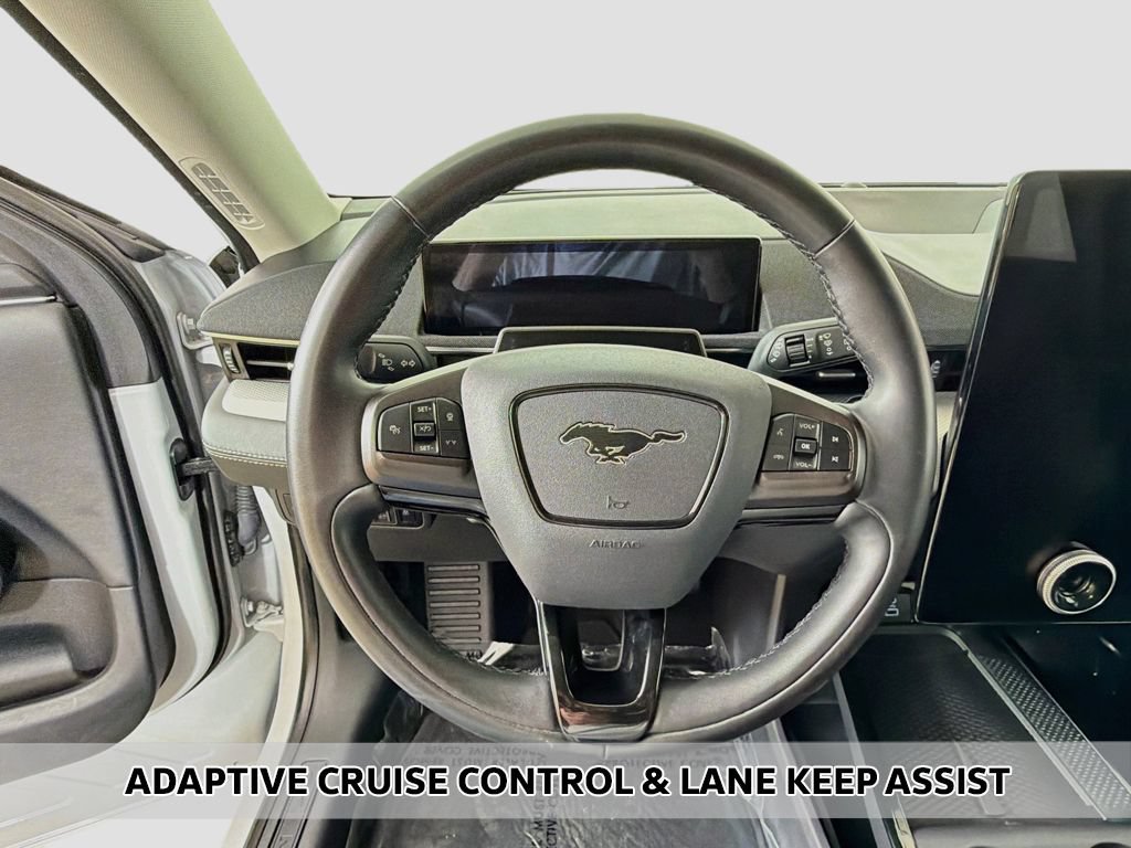 Used 2023 Ford Mustang Mach-E Select RWD image 4