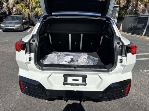 New 2026 BMW X2 xDrive28i w/ Technology Package image 11