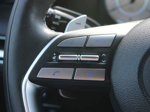 Used 2025 Hyundai Palisade Calligraphy image 16