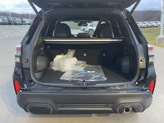 New 2025 Subaru Forester Limited video 5