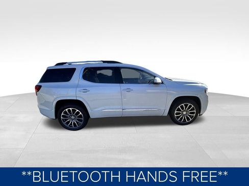 Used 2022 GMC Acadia Denali w/ Denali Ultimate Package image 3