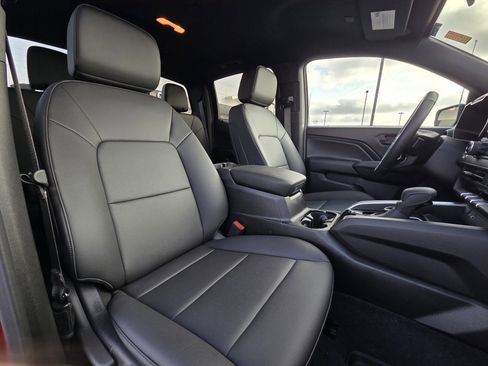 Used 2026 Chevrolet Colorado Trail Boss image 32