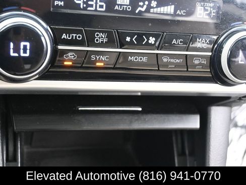 Used 2019 Subaru Outback 2.5i Limited w/ Popular Package #2 image 12