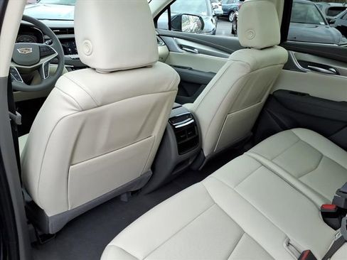 New 2026 Cadillac XT5 Premium Luxury image 15