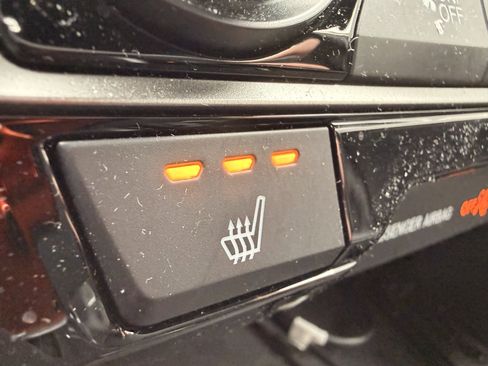 Used 2019 Honda Civic EX-L image 9