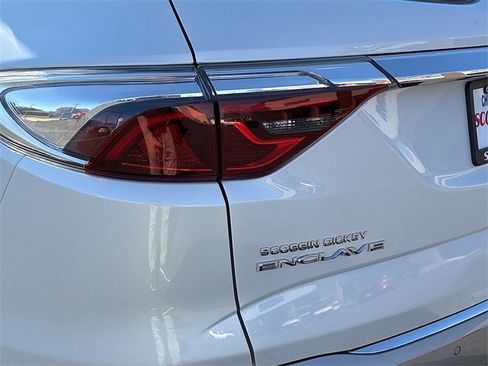 Certified 2022 Buick Enclave Premium image 9