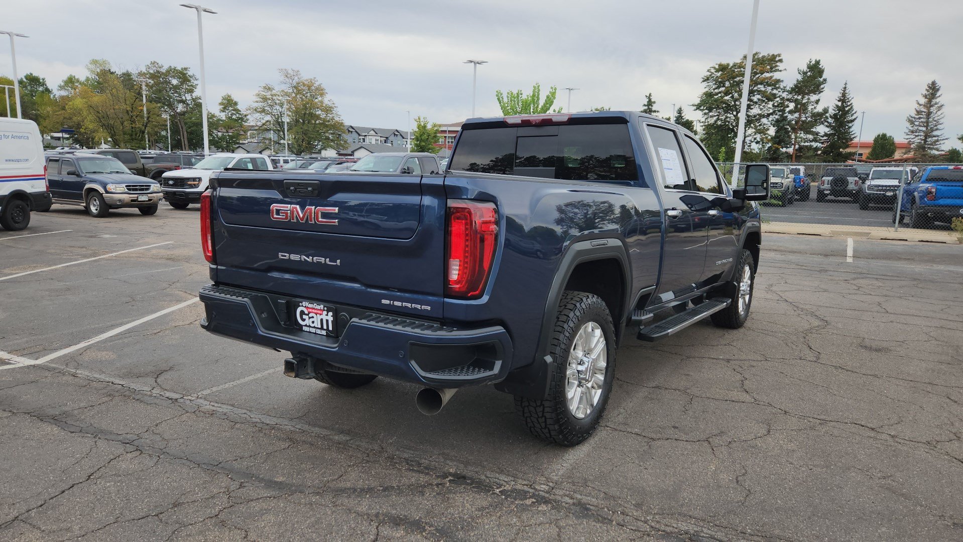 Used 2021 GMC Sierra 2500 Denali w/ Denali Ultimate Package AWD/4WD image 11