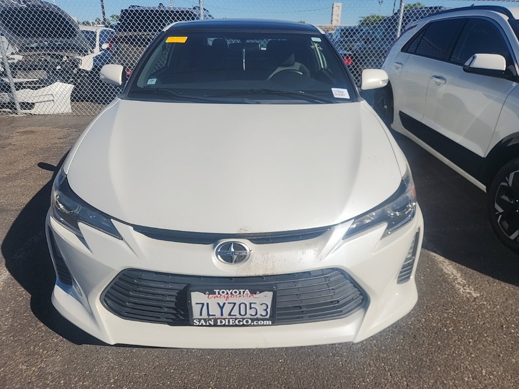 Used 2016 Scion tC FWD image 2