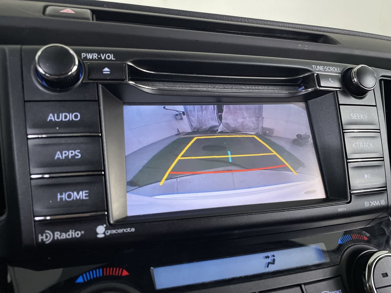 Used 2018 Toyota RAV4 XLE w/ Plus Extra Value Package AWD/4WD image 17