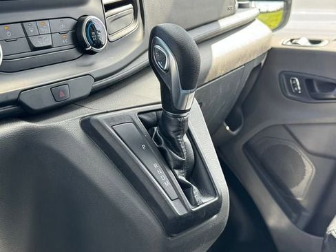 Used 2023 Ford Transit 350 DRW RWD image 24