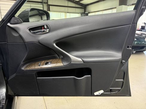 Used 2009 Lexus IS 250 AWD image 16