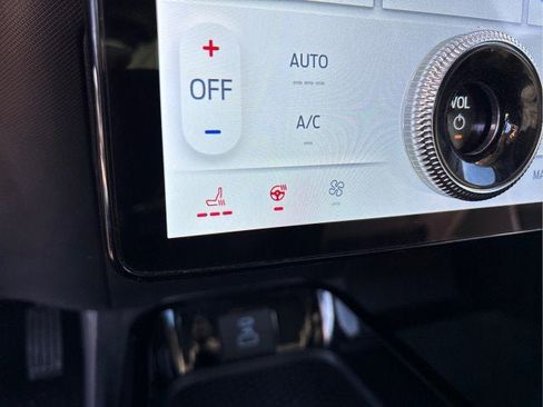 Used 2021 Ford Mustang Mach-E Premium image 14