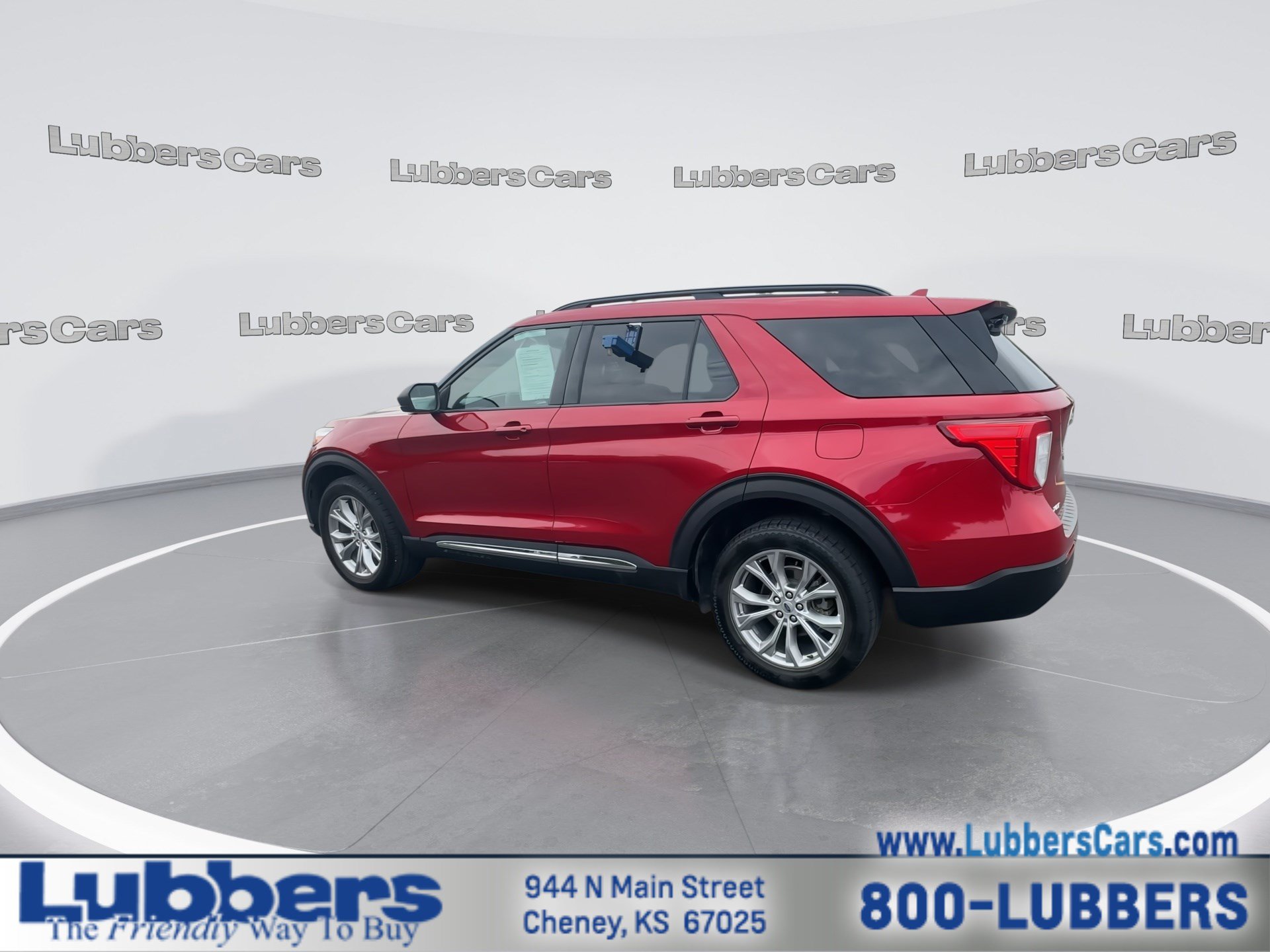 Used 2020 Ford Explorer XLT w/ Equipment Group 202A AWD/4WD image 6