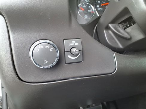 Used 2024 GMC Savana 2500 w/ Driver Convenience Package image 14