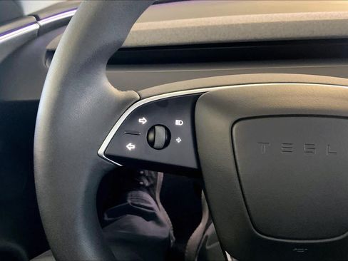 Used 2025 Tesla Model 3 Long Range AWD/4WD image 22