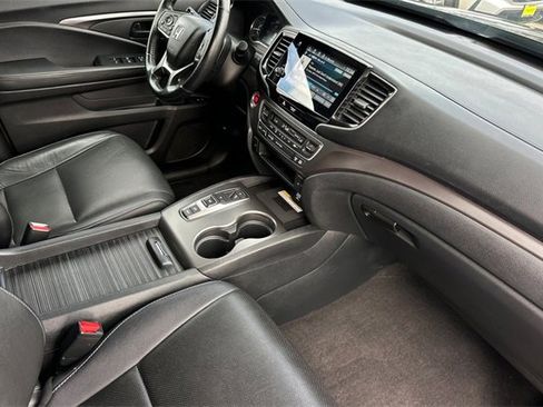 Certified 2022 Honda Passport EX-L image 18