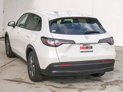 New 2026 Honda HR-V LX image 9